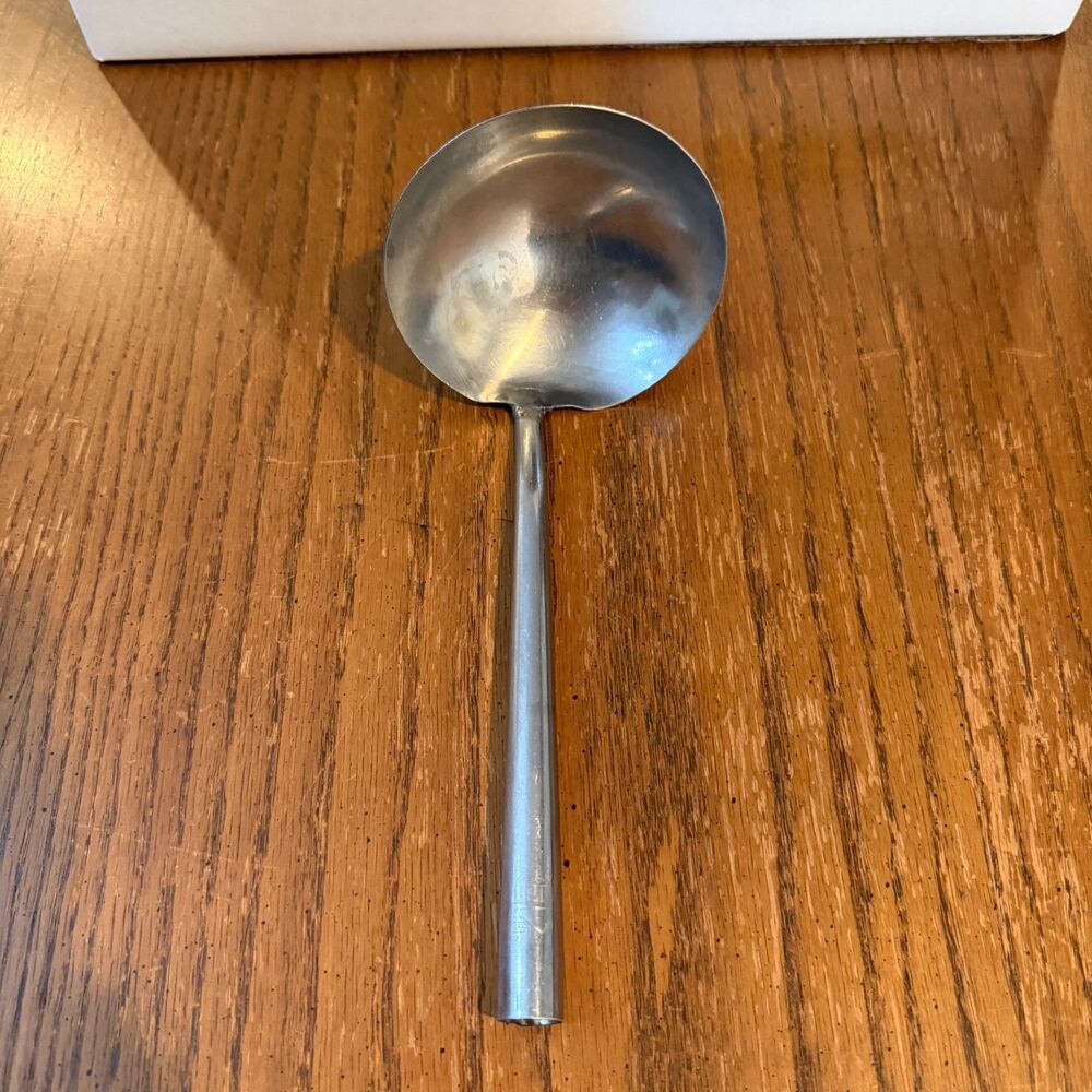 Vollrath 2 Oz Stainless Steel Ladle Short Handle Commercial Restaurant USA